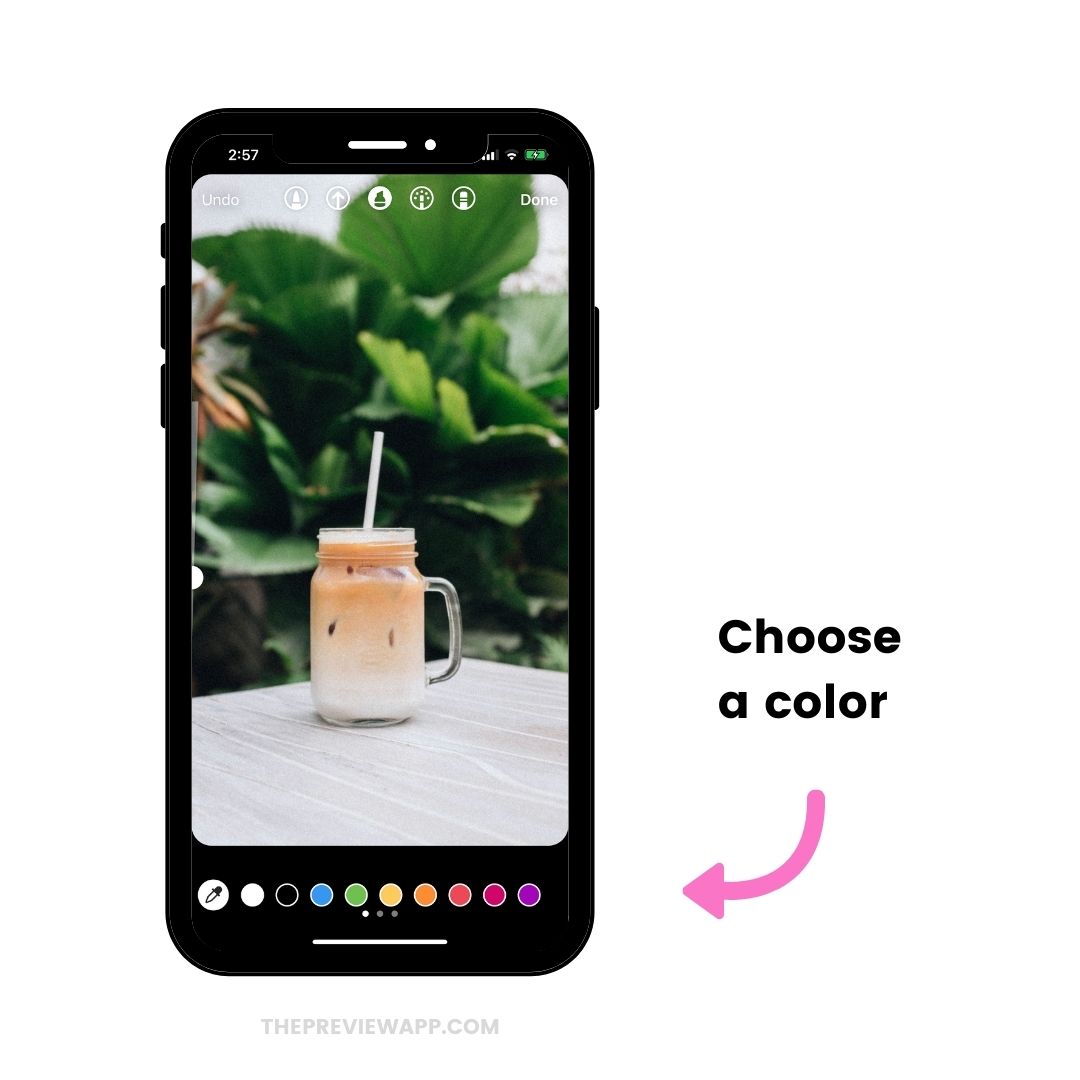 How to change background color in Instagram Story?