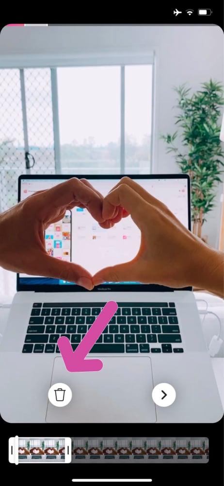 Delete Instagram Reel clip: the "bin" button
